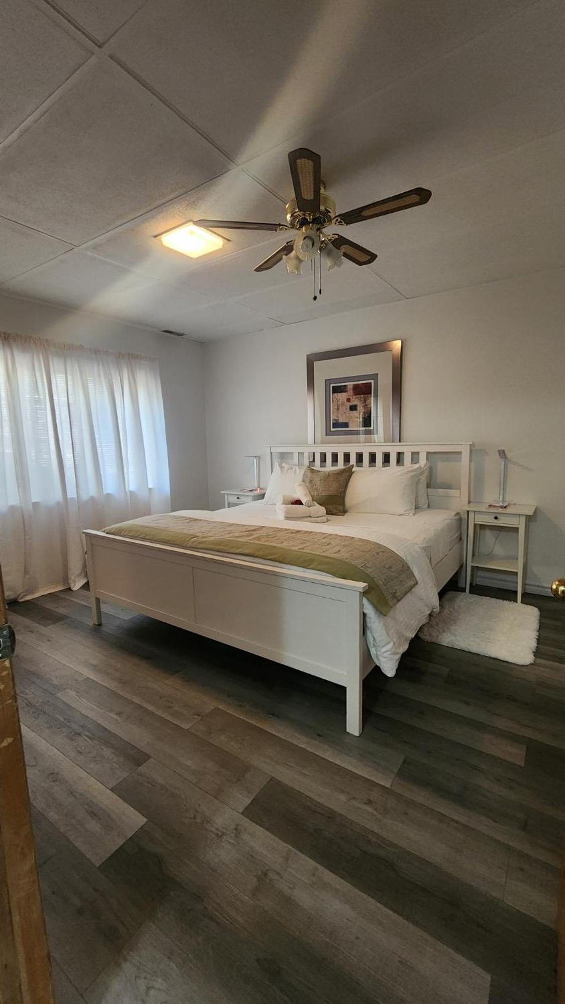 Cozy Cottage Retreat Lambton Shores Exteriör bild